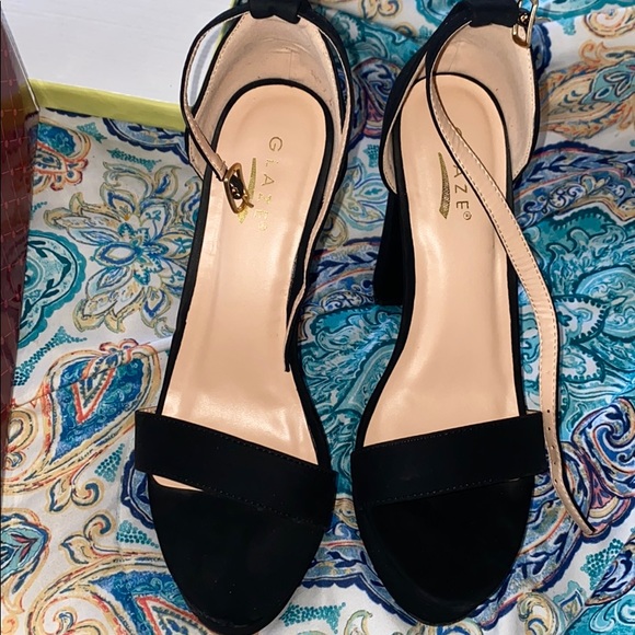 Glaze Black platform heels - Picture 1 of 5